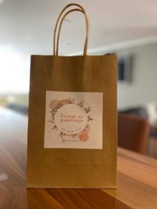 Organizirajte Šetnju za bračne parove iz vrećice